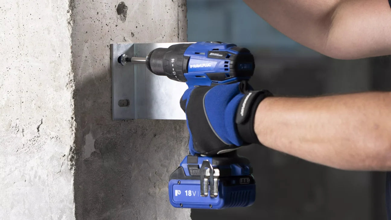 Kołek ramowy z kołnierzem z ocynkowanym wkrętem z łbem heksagonalnym